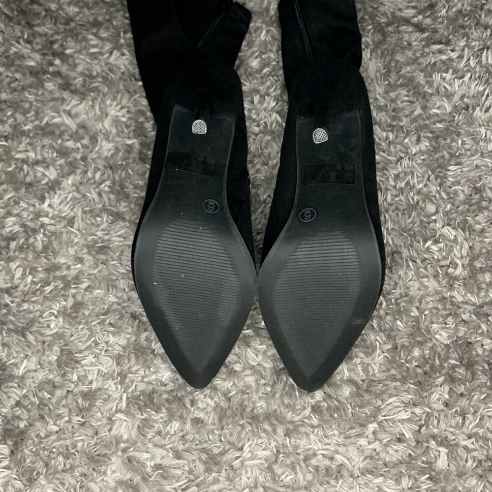 Booties - Picture 4 of 6